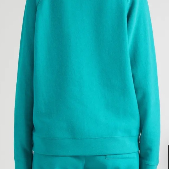 SPORTY & RICH
Varsity crest soft crewneck - Picture 8 of 8